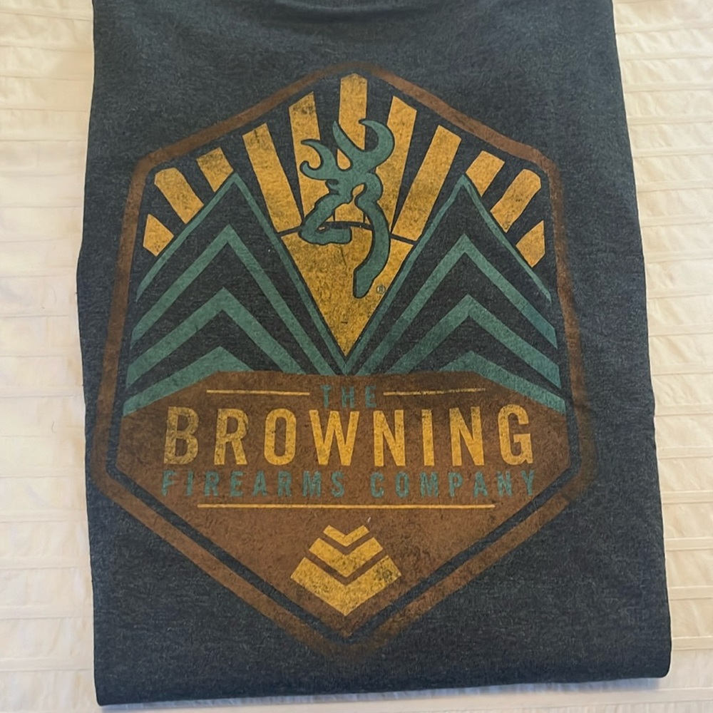 NWOT never washed Browning Tshirt size M